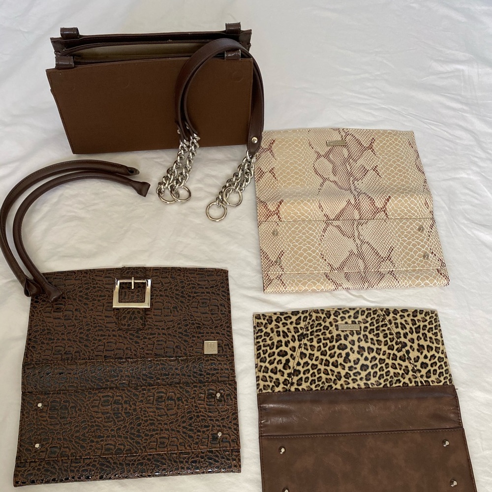 Miche Handbag with 3 shells and 2 handles